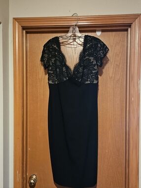 Vintage Carmen Narc Valvo Black Lace-Trim V-Neck Sheath Dress
